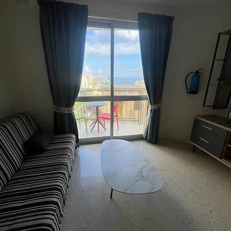 1 Bedrm Seaview Balluta Bay Appartamento *